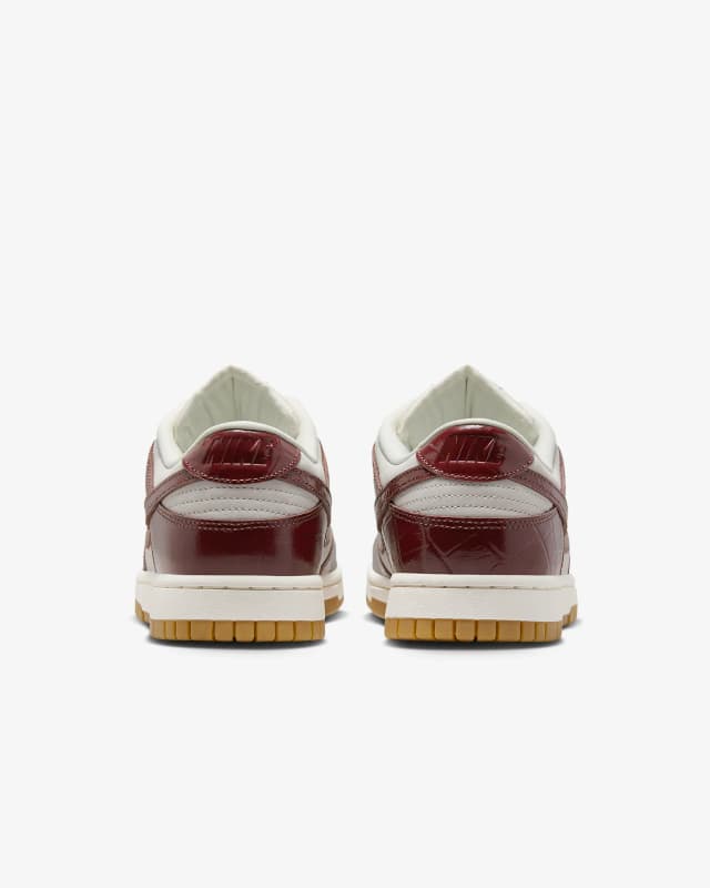 Nike Dunk Low LX